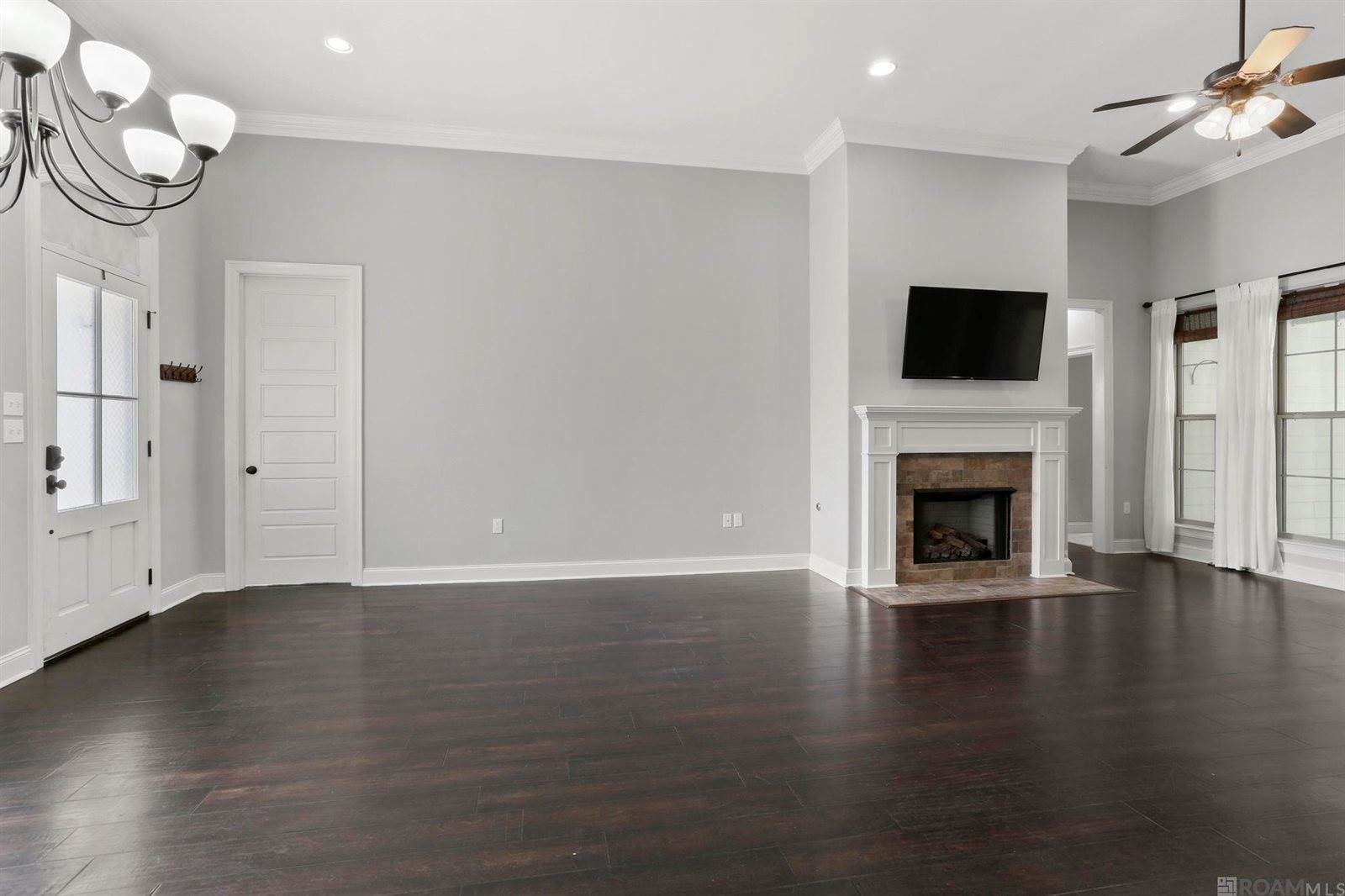 16520 Orchard Way Dr, Prairieville, LA 70769