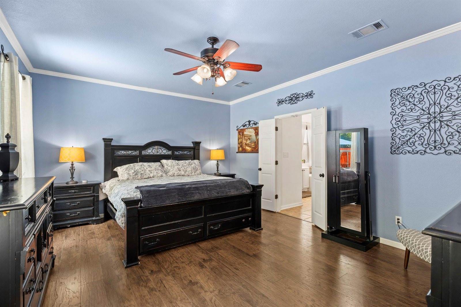 1600 Grand Falls Dr, Cedar Park, TX 78613