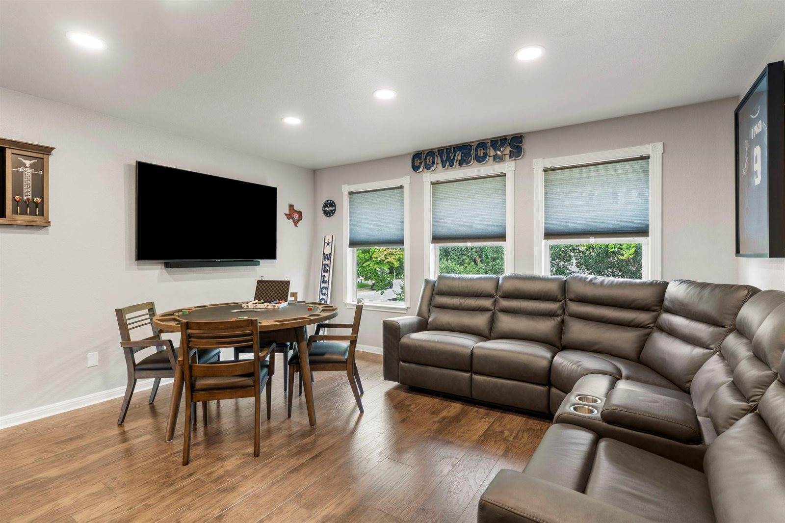 1600 Grand Falls Dr, Cedar Park, TX 78613