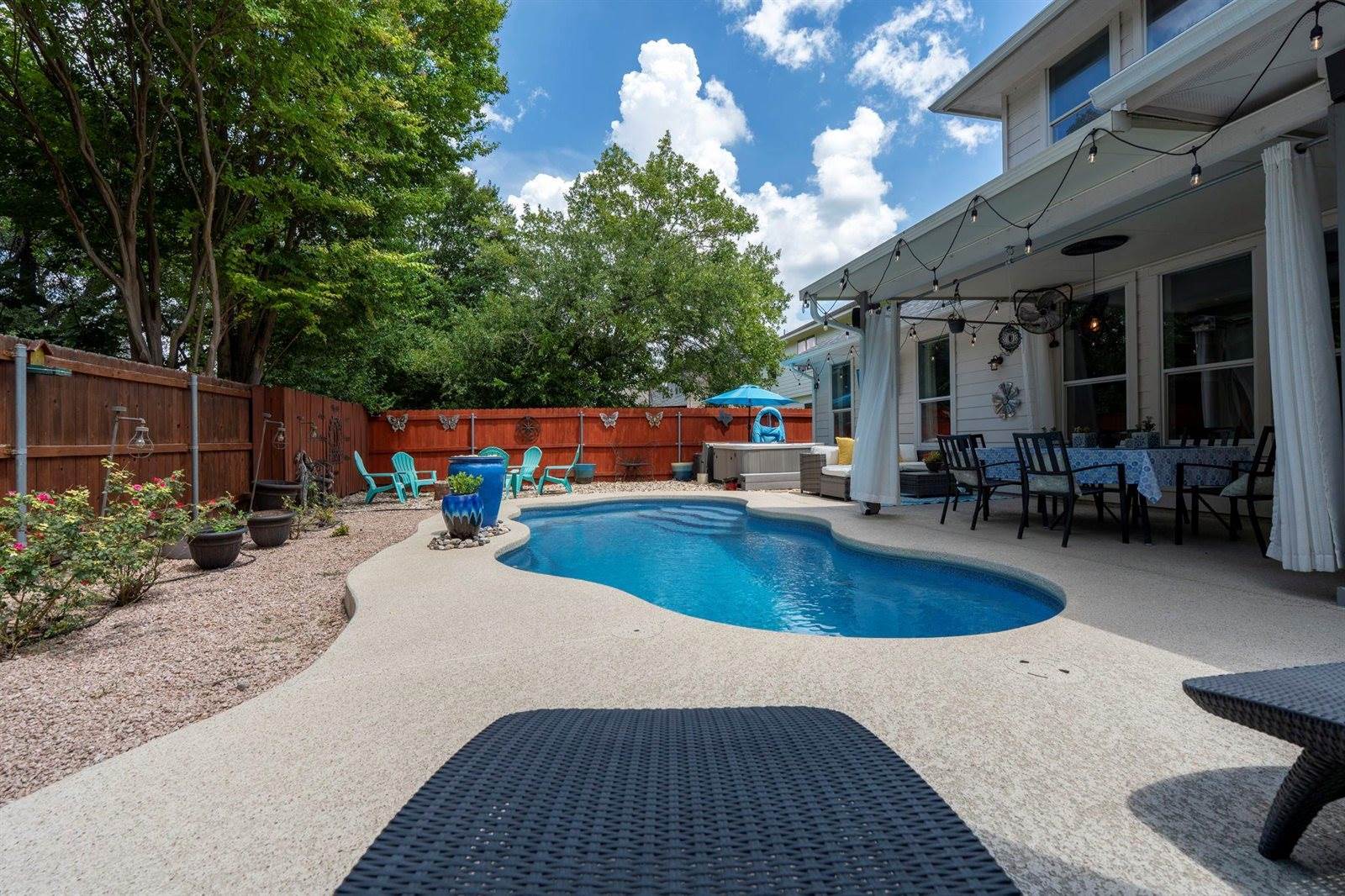 1600 Grand Falls Dr, Cedar Park, TX 78613