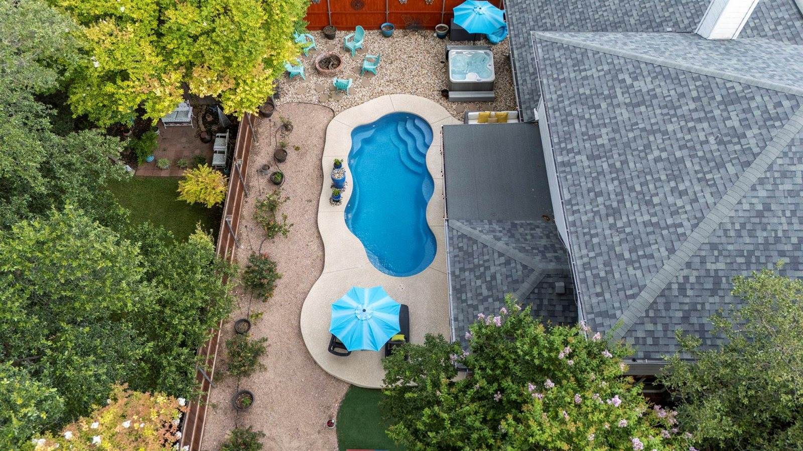 1600 Grand Falls Dr, Cedar Park, TX 78613