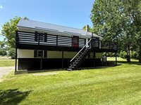 199 Middle Road, Bradford, ME 04410