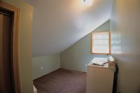 199 Middle Road, Bradford, ME 04410