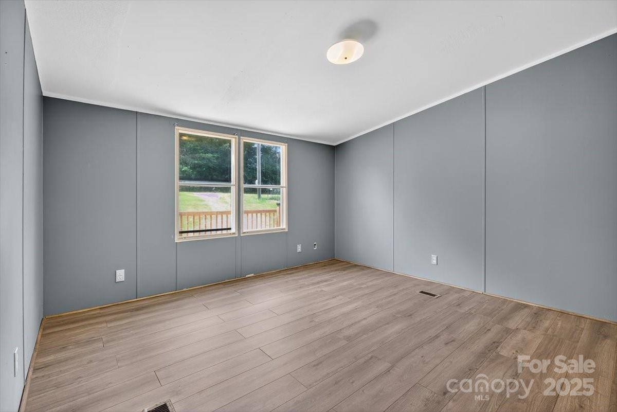 2611 Dallas Stanley Highway, Stanley, NC 28164