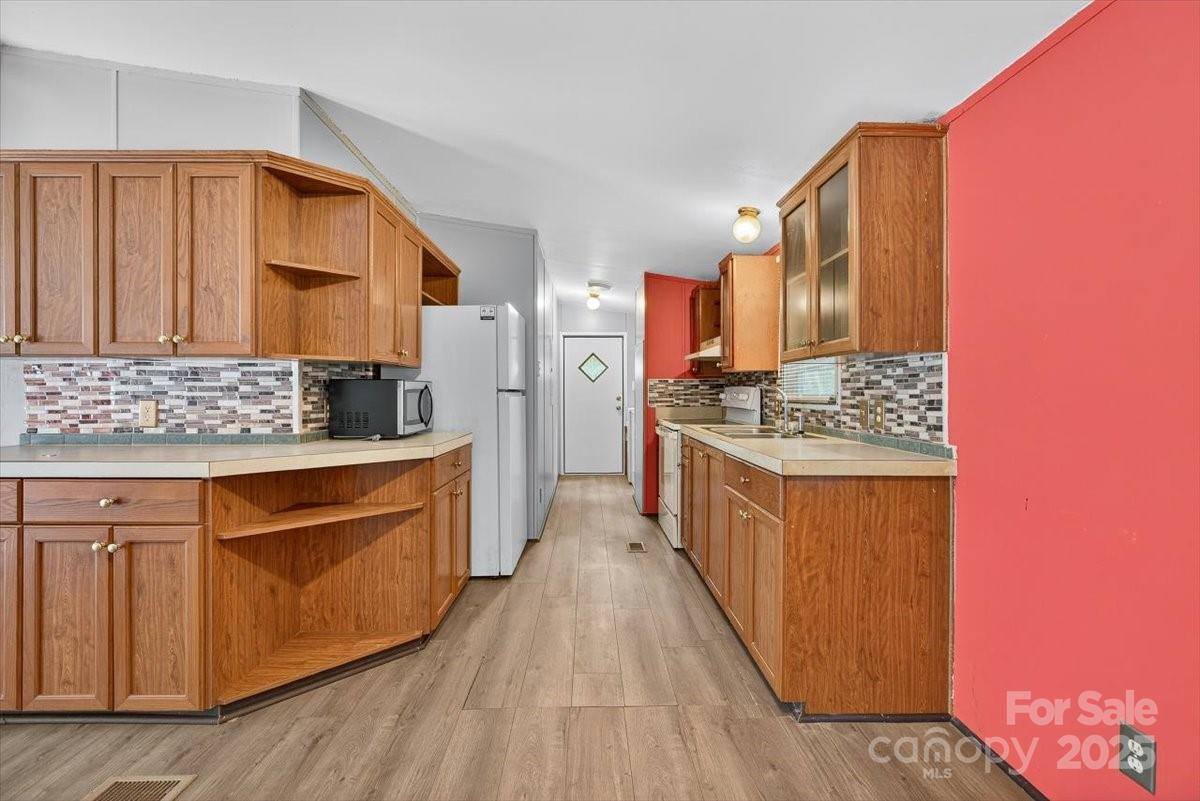 2611 Dallas Stanley Highway, Stanley, NC 28164