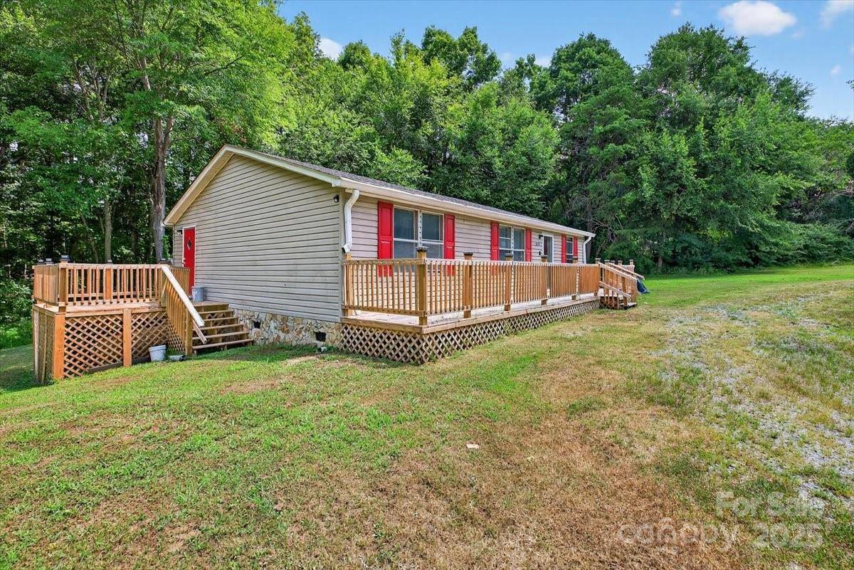 2611 Dallas Stanley Highway, Stanley, NC 28164
