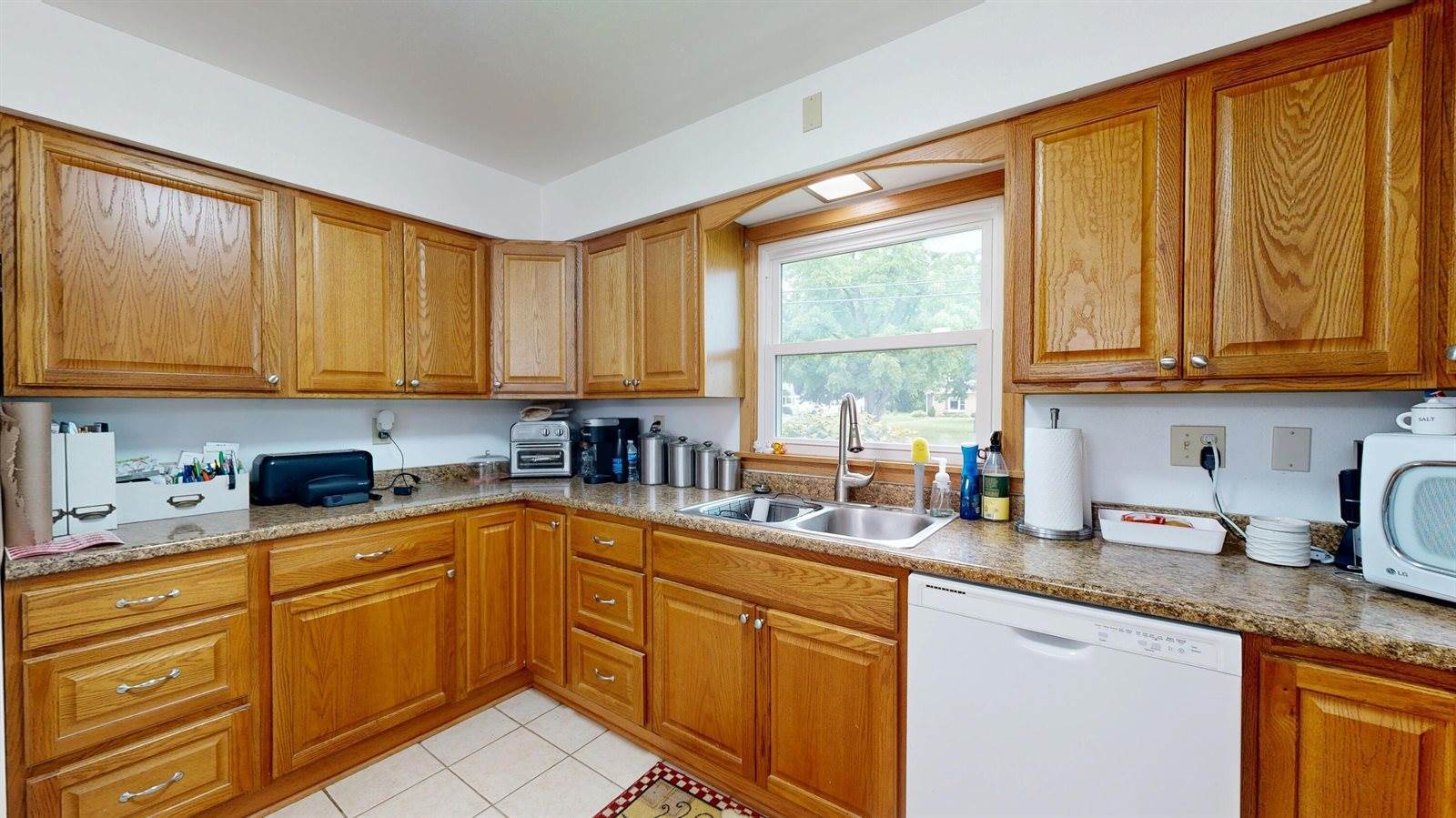 714 Dutton St, Onalaska, WI 54650