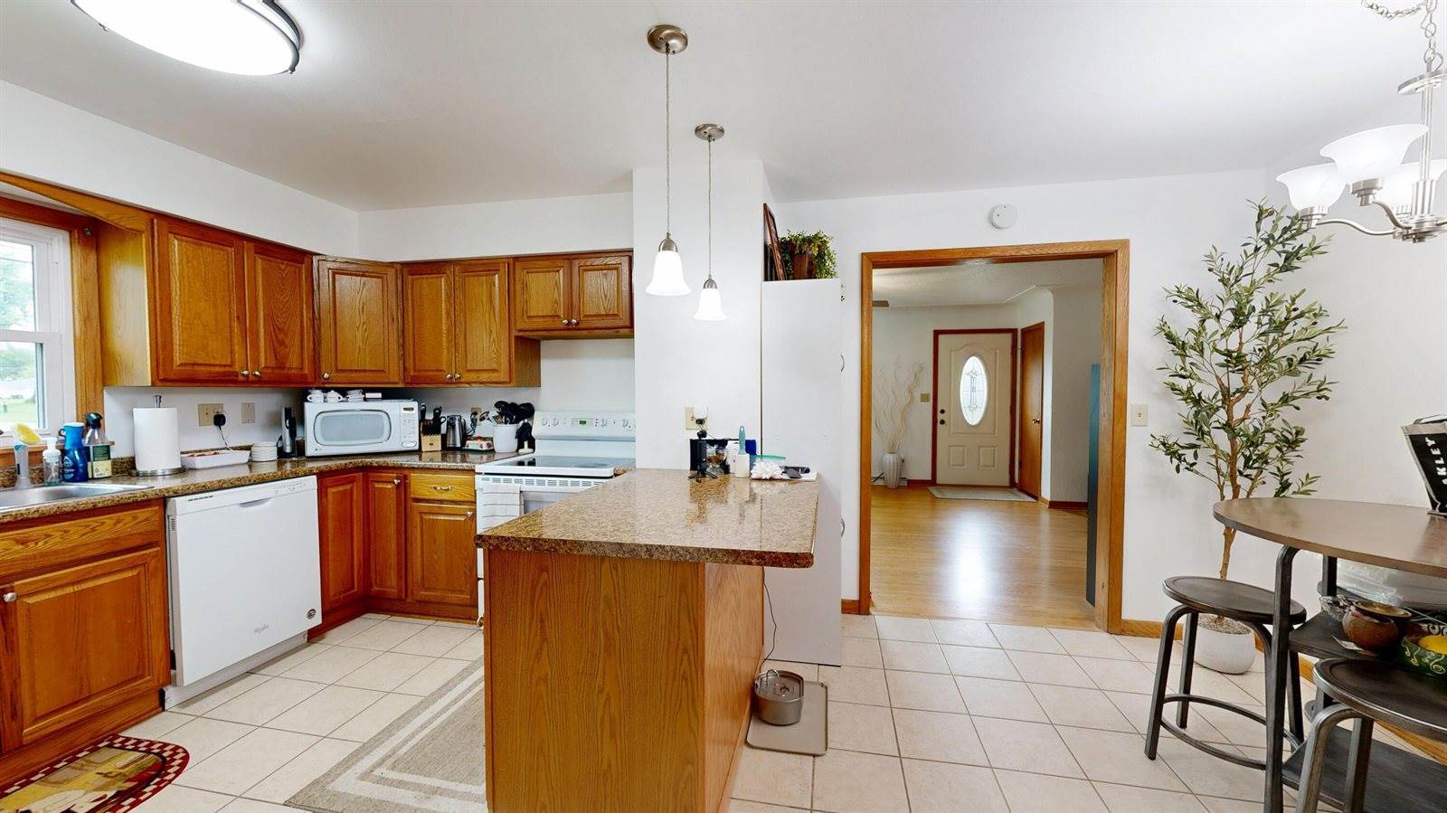 714 Dutton St, Onalaska, WI 54650