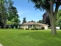 714 Dutton St, Onalaska, WI 54650