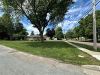 714 Dutton St, Onalaska, WI 54650