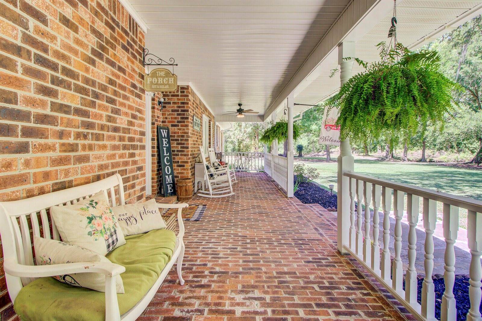 138 Brant Acres Lane, Bonneau, SC 29431