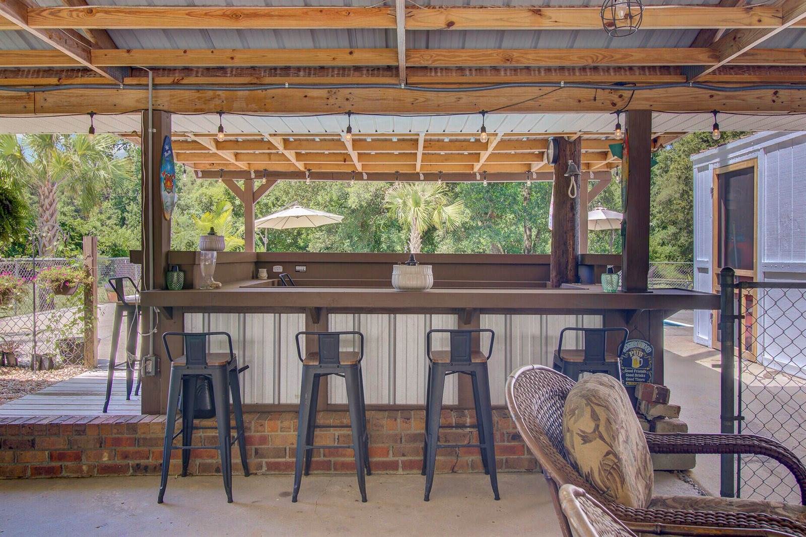 138 Brant Acres Lane, Bonneau, SC 29431