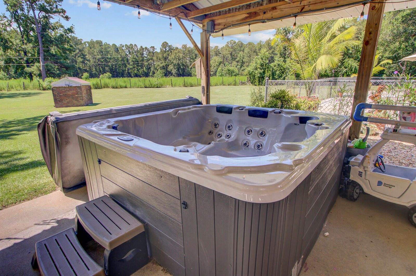 138 Brant Acres Lane, Bonneau, SC 29431