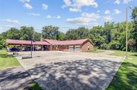 138 Brant Acres Lane, Bonneau, SC 29431