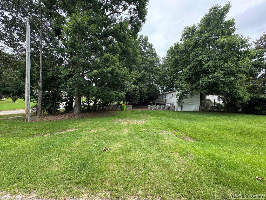 33 E Kerr Street, Roanoke Rapids, NC 27870