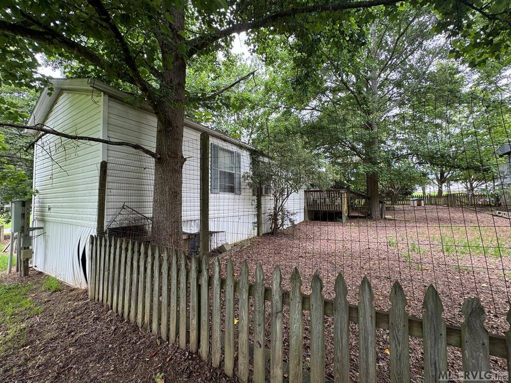 33 E Kerr Street, Roanoke Rapids, NC 27870