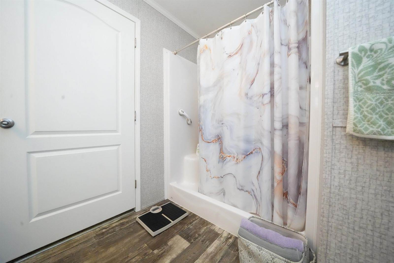 27 Hoxie Road, Orrington, ME 04474