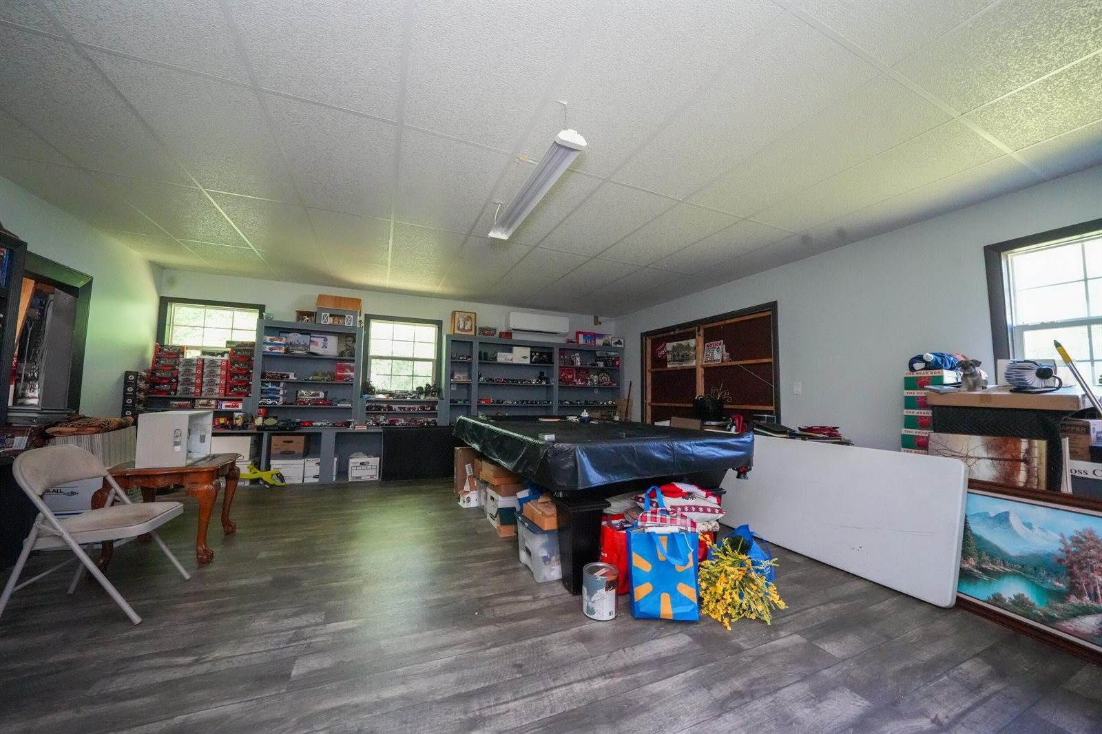 27 Hoxie Road, Orrington, ME 04474