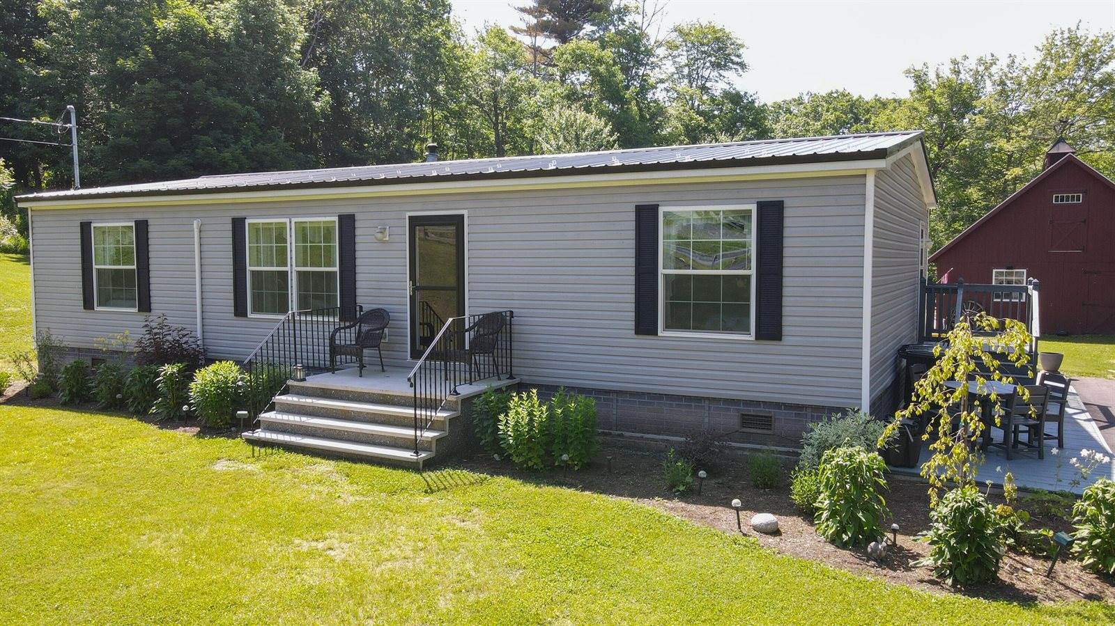 27 Hoxie Road, Orrington, ME 04474
