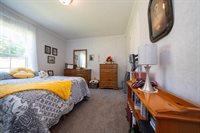 27 Hoxie Road, Orrington, ME 04474