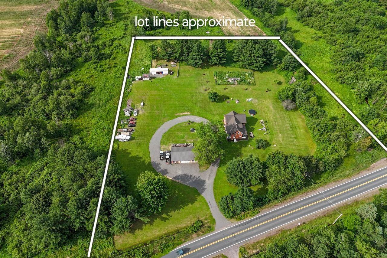 5230 County Road C, Vesper, WI 54489