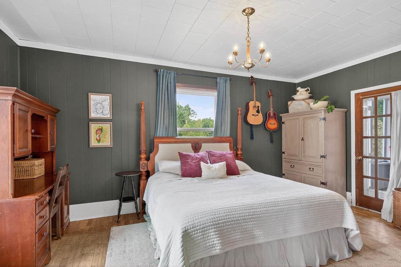 5230 County Road C, Vesper, WI 54489