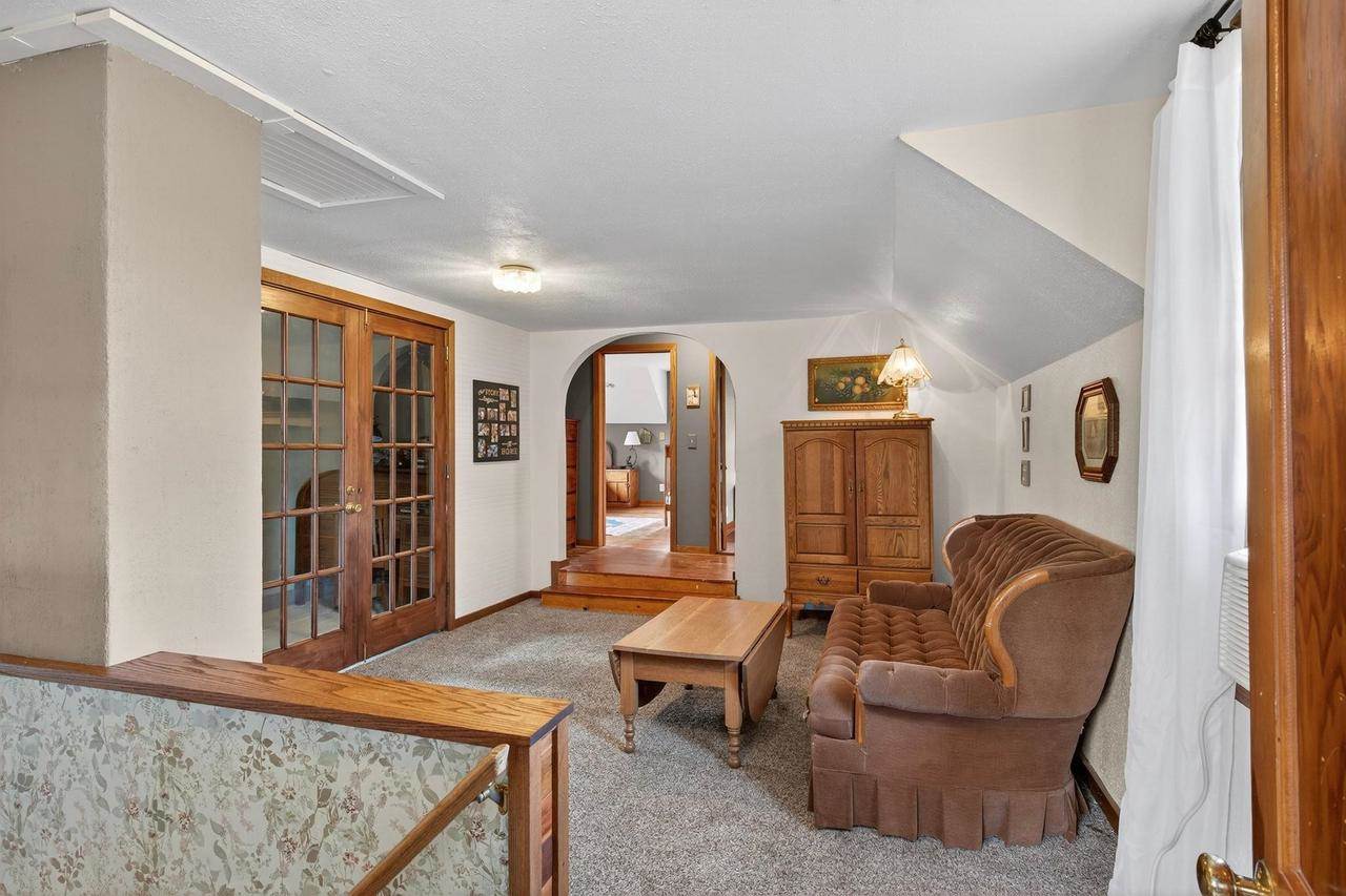 5230 County Road C, Vesper, WI 54489