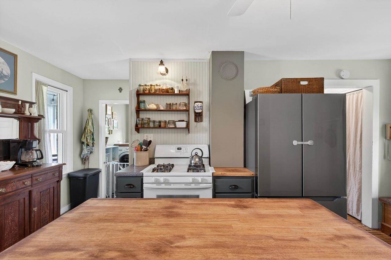 5230 County Road C, Vesper, WI 54489