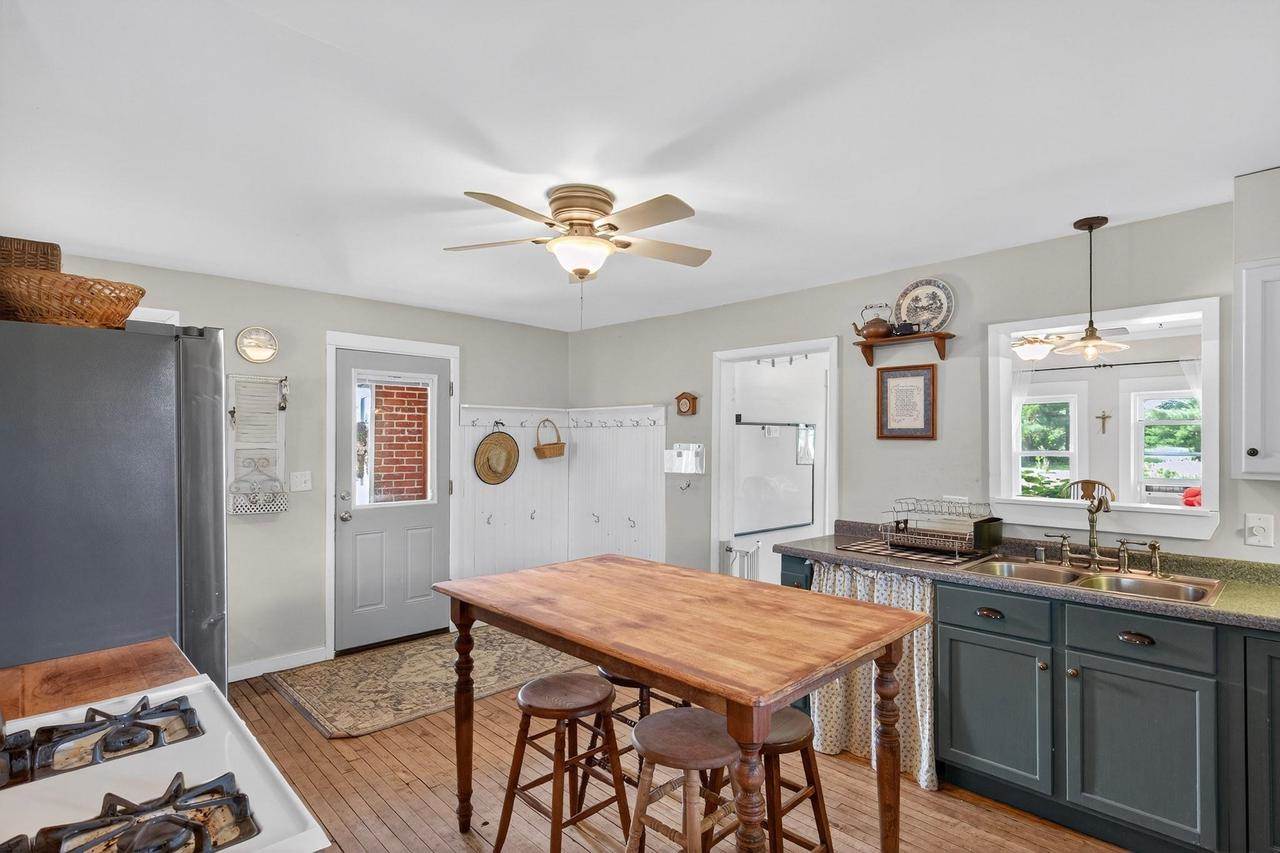 5230 County Road C, Vesper, WI 54489