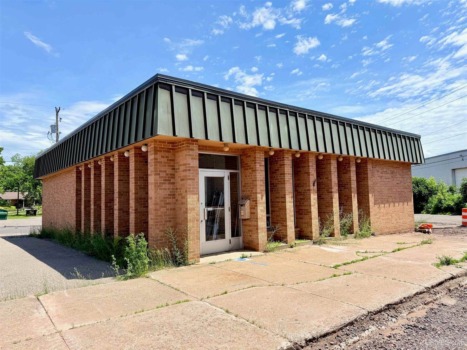 1700 Ash Street, Ishpeming, MI 49849