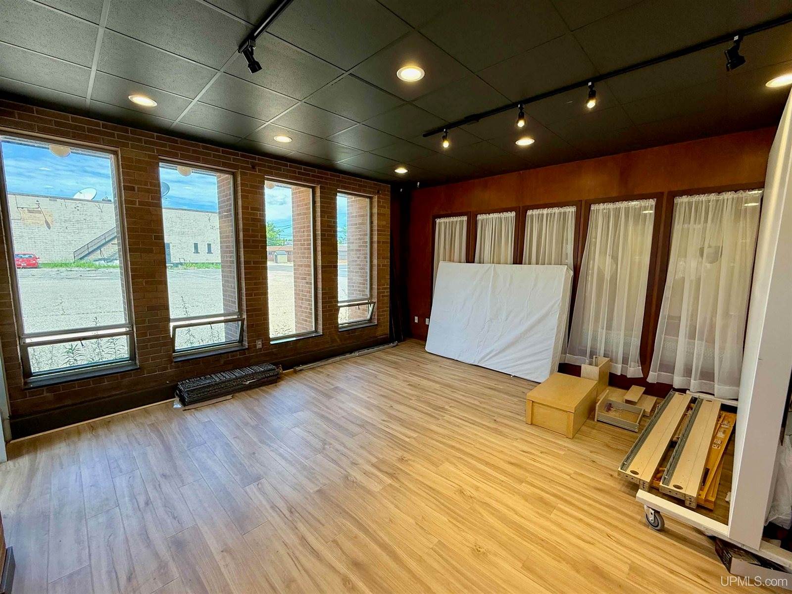 1700 Ash Street, Ishpeming, MI 49849