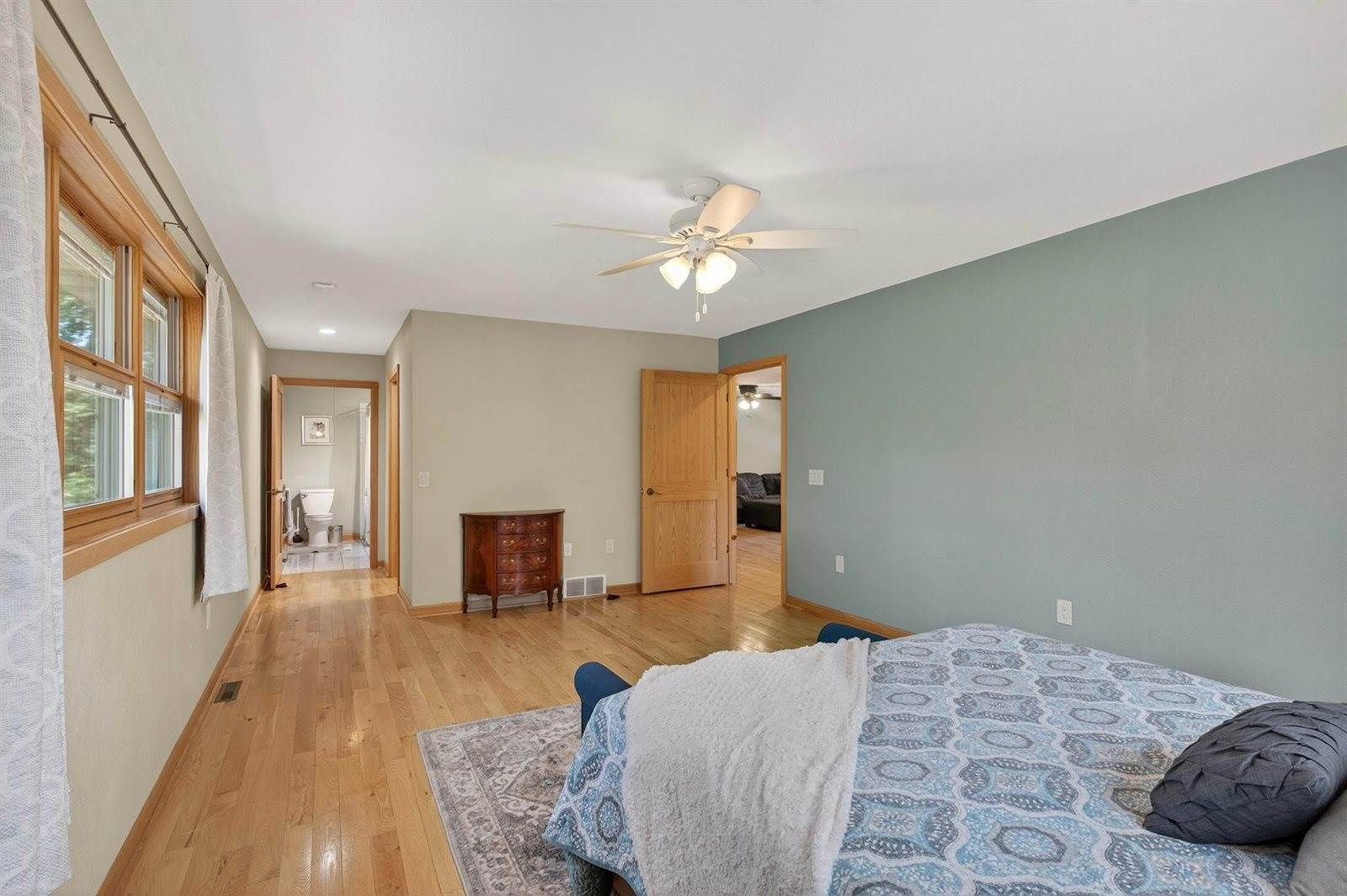 5611 Wazeecha Avenue, Wisconsin Rapids, WI 54494