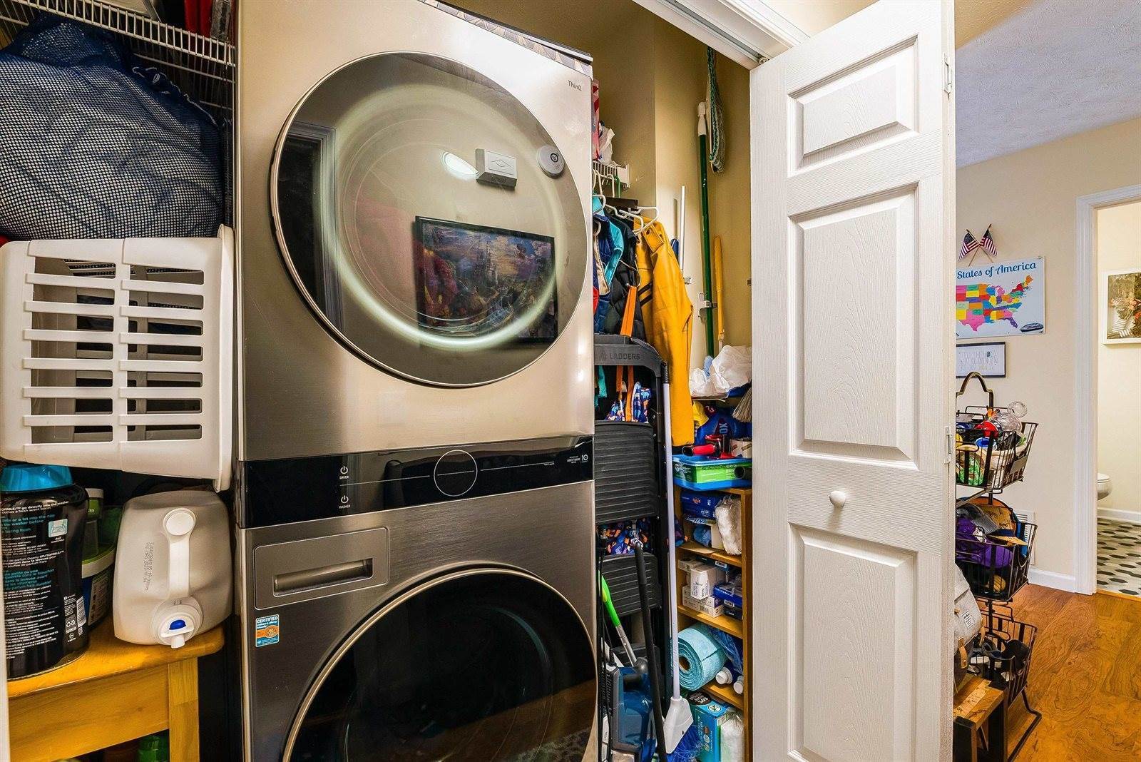 329 Emerald Dr, Harrisonburg, VA 22801