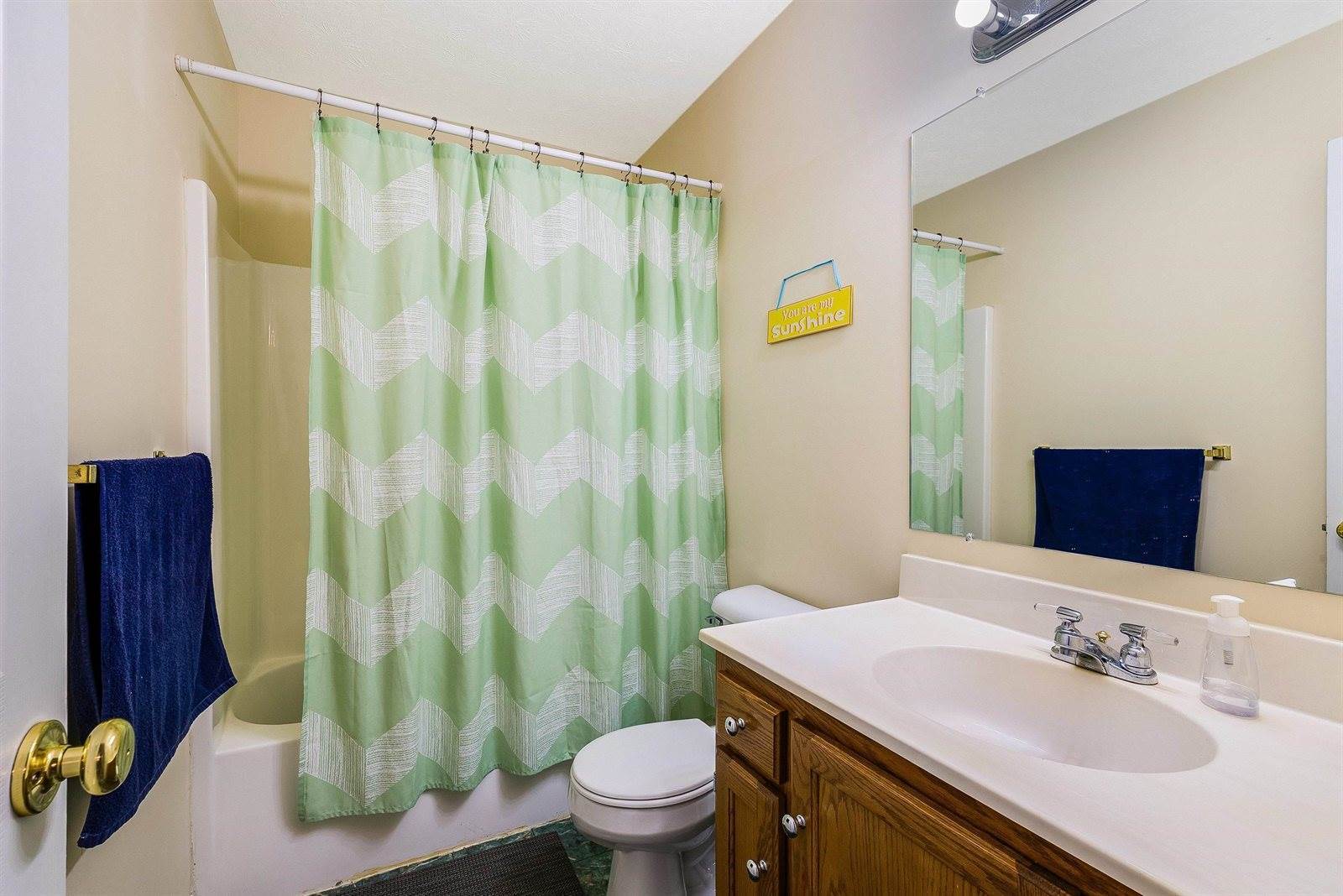 329 Emerald Dr, Harrisonburg, VA 22801