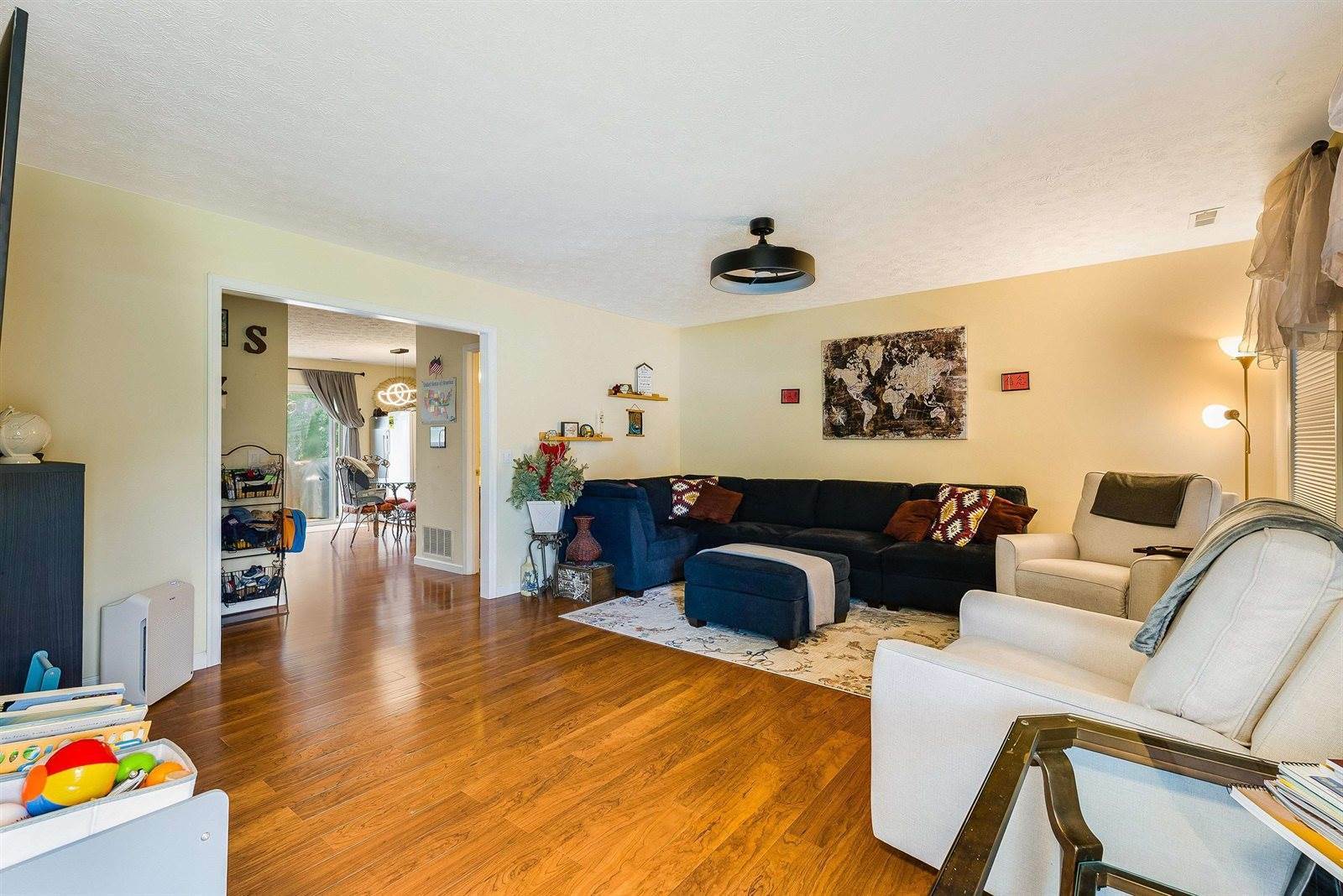 329 Emerald Dr, Harrisonburg, VA 22801