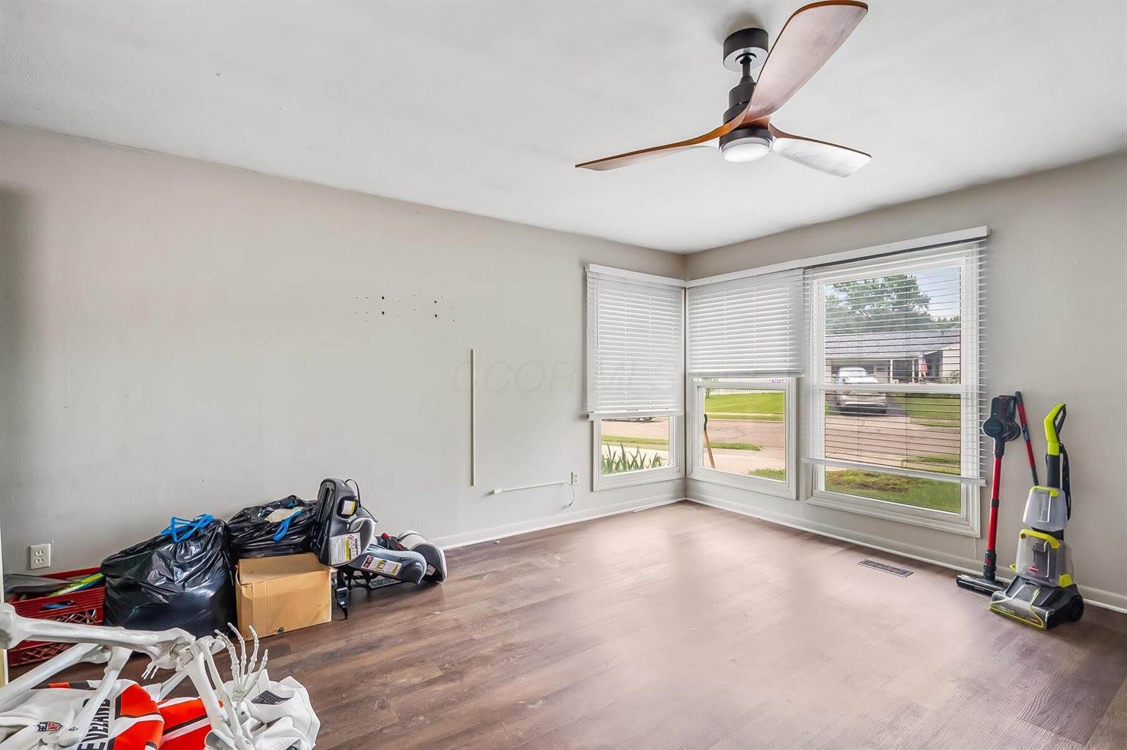 11 Richards Drive, Delaware, OH 43015