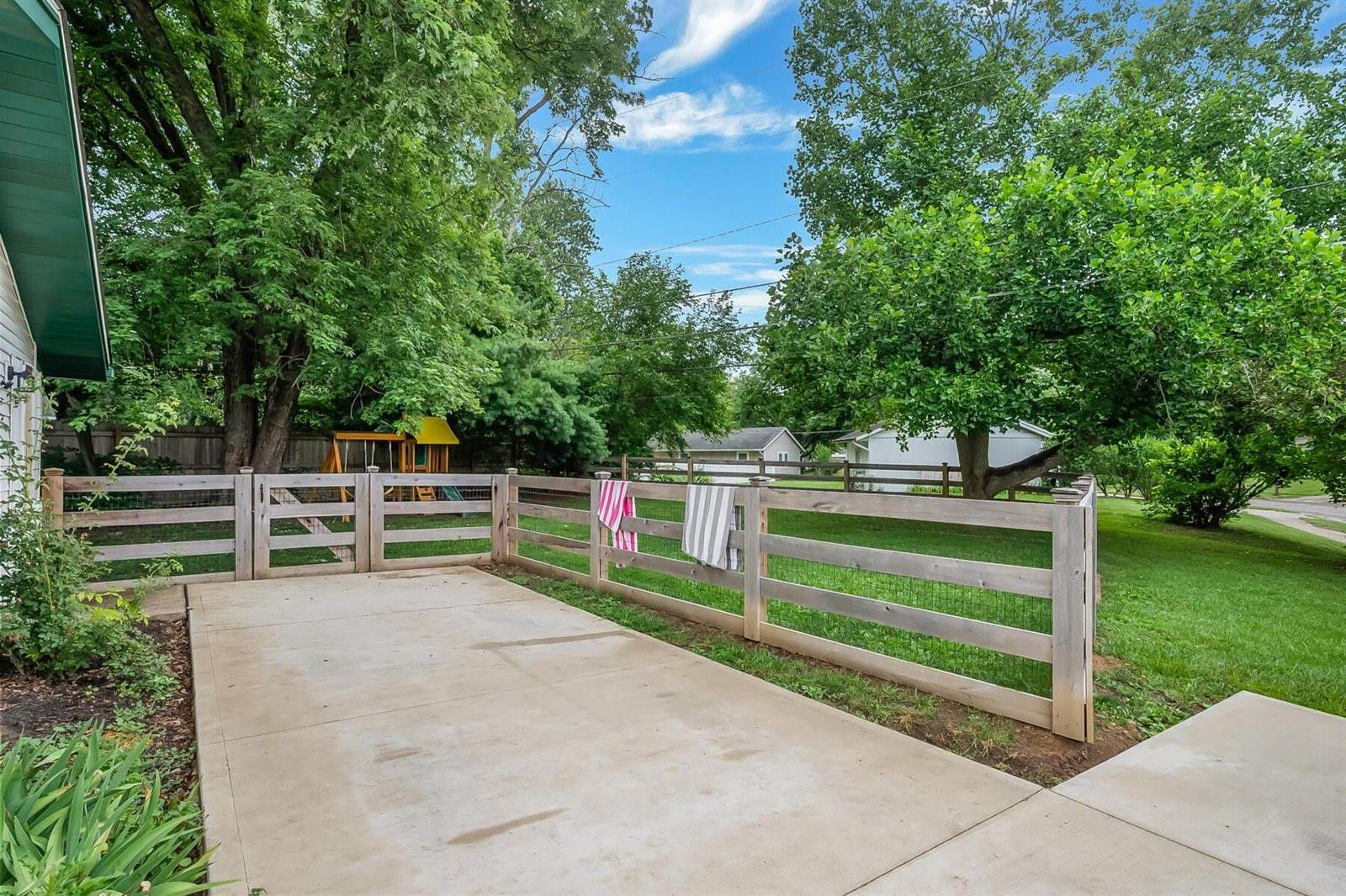 11 Richards Drive, Delaware, OH 43015