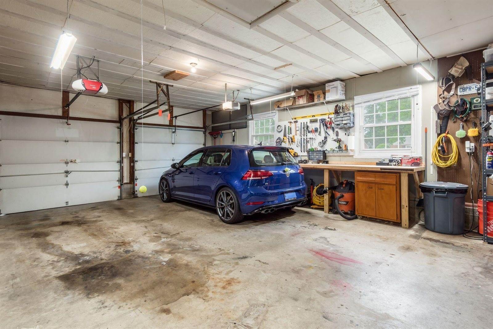 436 Darbyhurst Road, Columbus, OH 43228