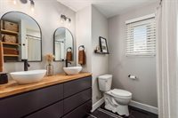 436 Darbyhurst Road, Columbus, OH 43228