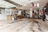 436 Darbyhurst Road, Columbus, OH 43228