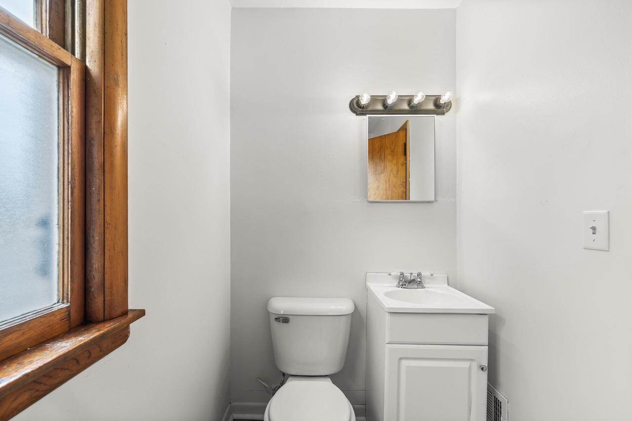 1219 Grand Avenue, Wausau, WI 54403