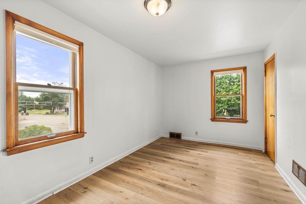 1219 Grand Avenue, Wausau, WI 54403