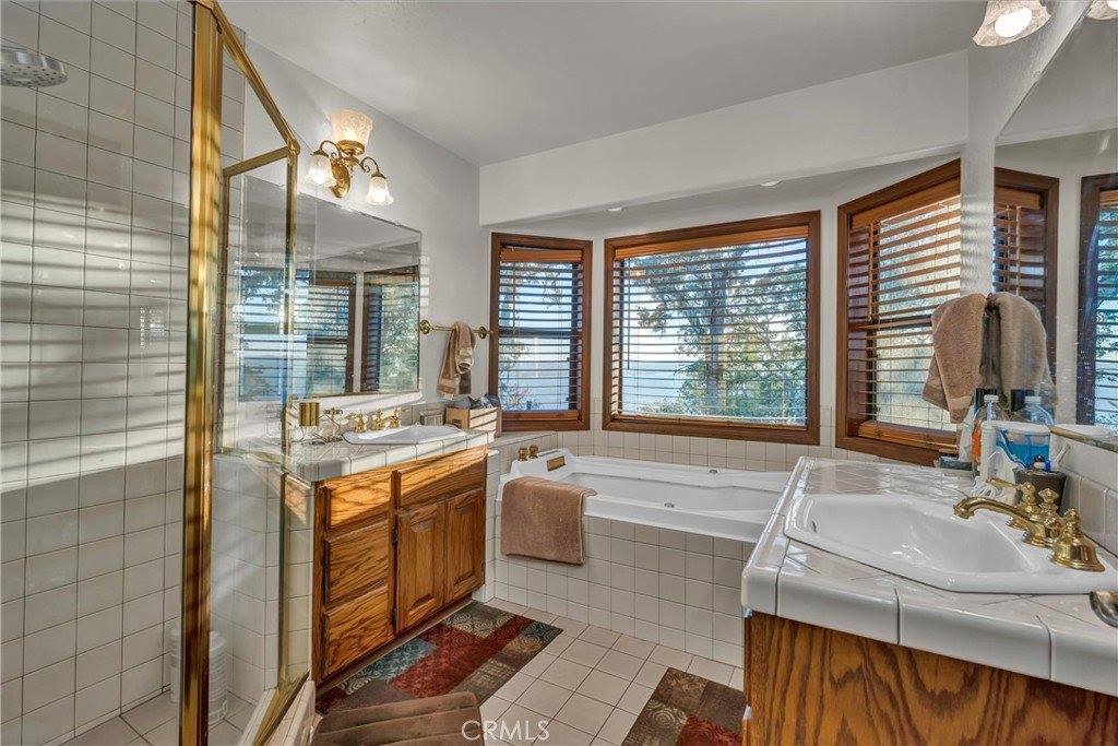 6949 Panoramic Drive, Lucerne, CA 95458