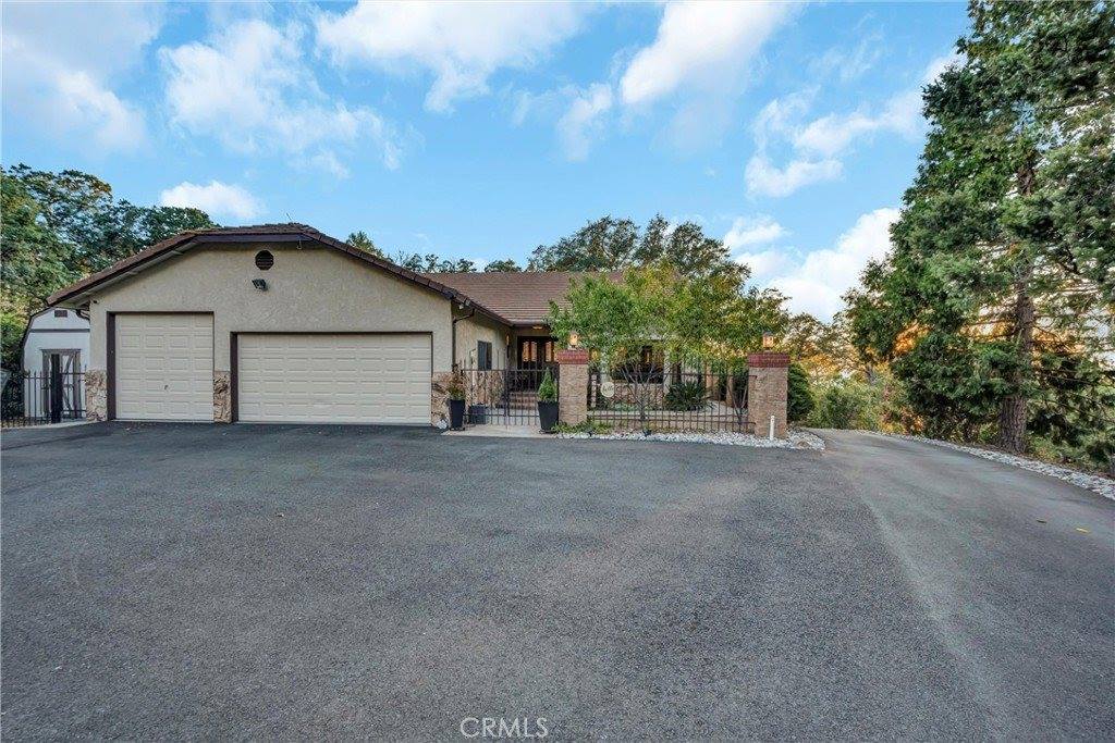 6949 Panoramic Drive, Lucerne, CA 95458