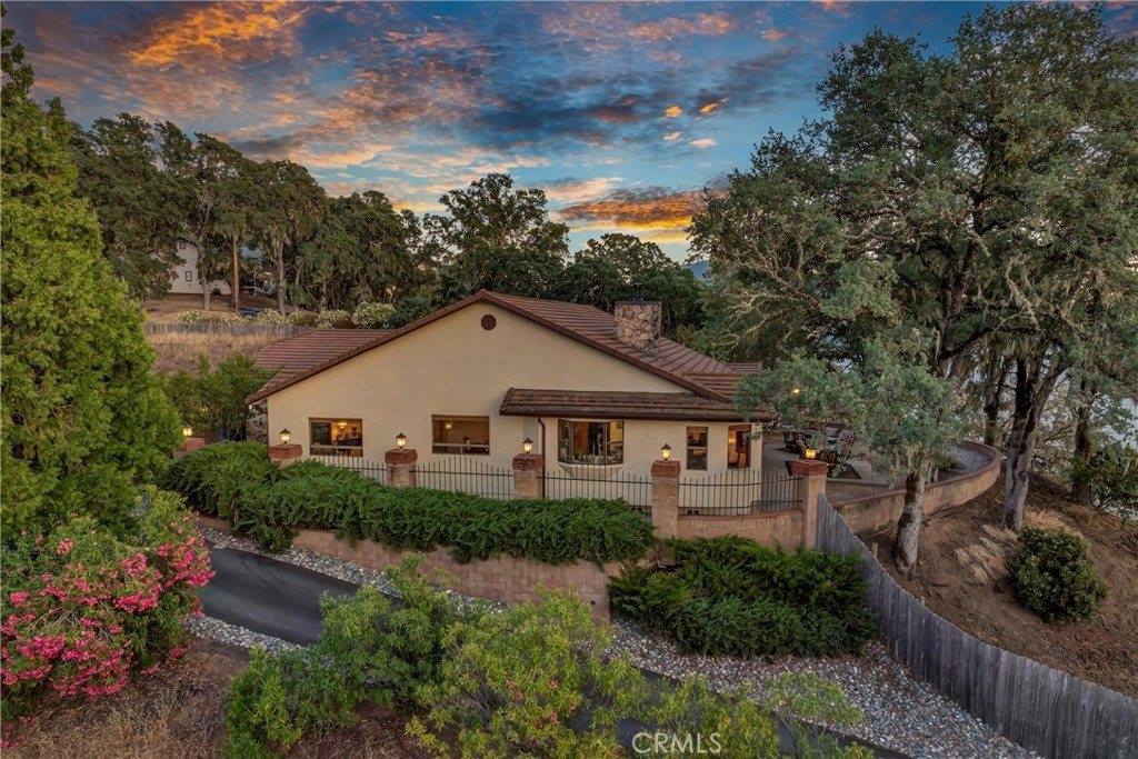 6949 Panoramic Drive, Lucerne, CA 95458