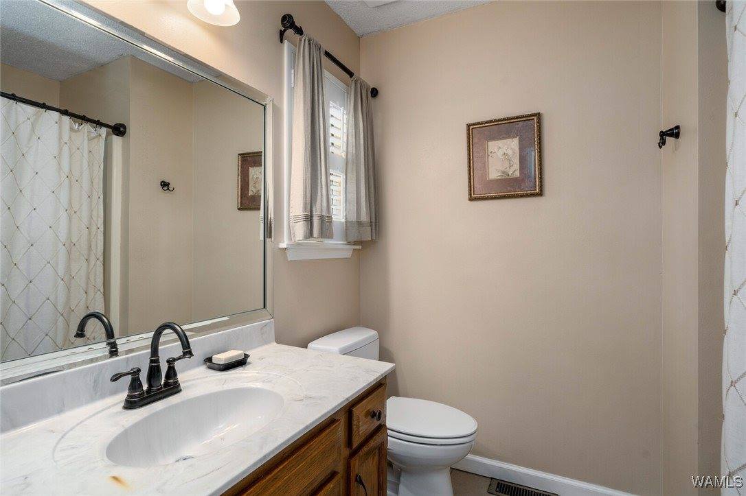 1428 Plymouth Lane, Tuscaloosa, AL 35406