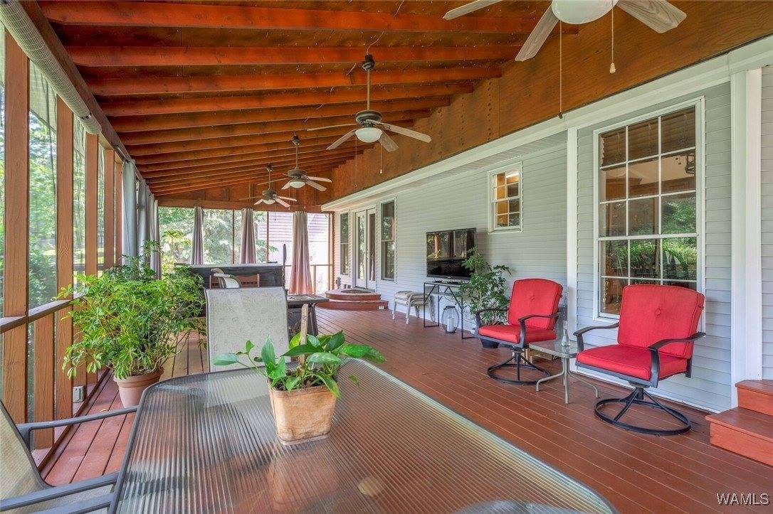 1428 Plymouth Lane, Tuscaloosa, AL 35406