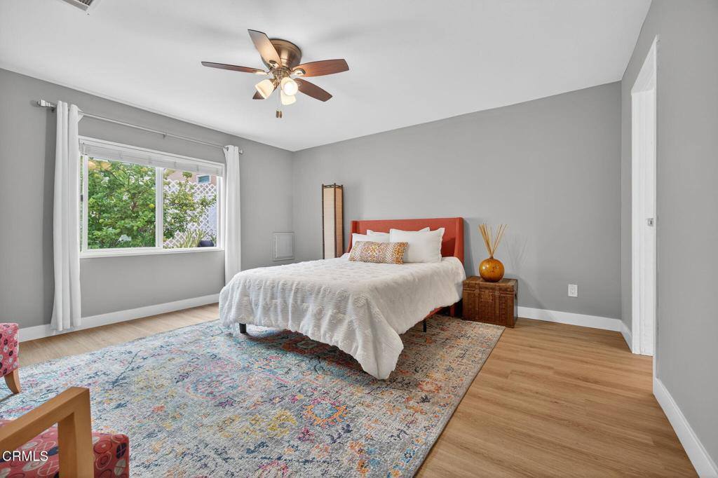 176 Chaucer Lane, Ventura, CA 93003