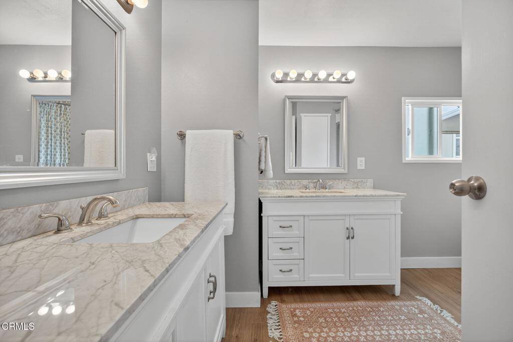 176 Chaucer Lane, Ventura, CA 93003