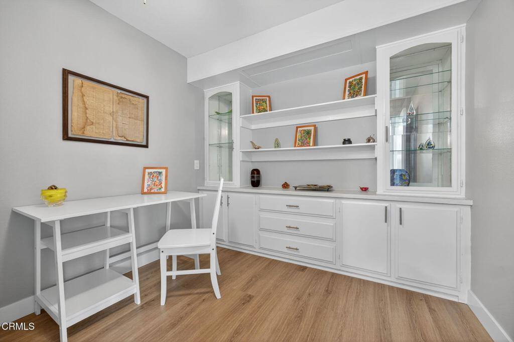 176 Chaucer Lane, Ventura, CA 93003